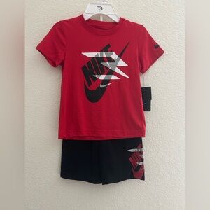 NWT Nike 2PC Shirt & Short Boys Set